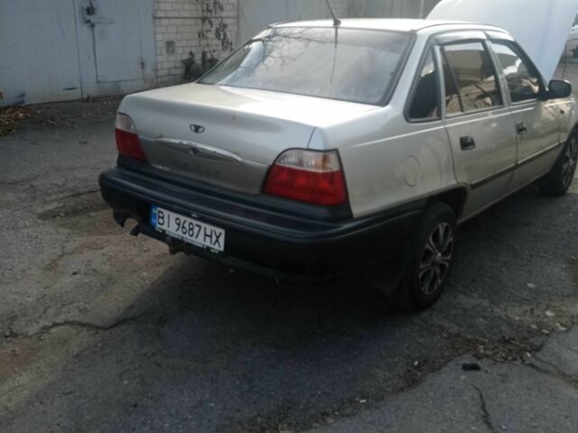 Сірий Деу Нексія, об'ємом двигуна 1.5 л та пробігом 304 тис. км за 1600 $, фото 4 на Automoto.ua