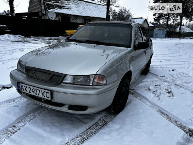 Сірий Деу Нексія, об'ємом двигуна 1.5 л та пробігом 232 тис. км за 2500 $, фото 1 на Automoto.ua