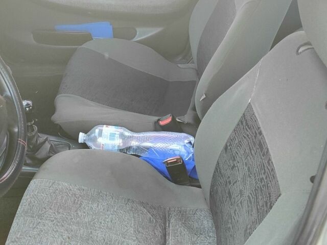 Серый Дэу Нексия, объемом двигателя 0.15 л и пробегом 210 тыс. км за 1200 $, фото 5 на Automoto.ua