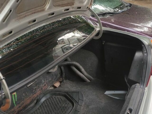 Сірий Деу Нексія, об'ємом двигуна 1.5 л та пробігом 3 тис. км за 1750 $, фото 3 на Automoto.ua
