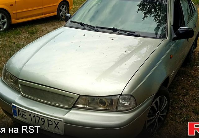 Серый Дэу Нексия, объемом двигателя 1.5 л и пробегом 200 тыс. км за 2200 $, фото 6 на Automoto.ua