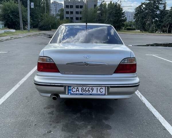 Серый Дэу Нексия, объемом двигателя 1.5 л и пробегом 130 тыс. км за 2200 $, фото 3 на Automoto.ua
