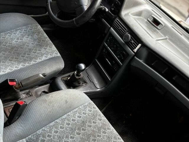 Серый Дэу Нексия, объемом двигателя 1.5 л и пробегом 250 тыс. км за 1250 $, фото 5 на Automoto.ua