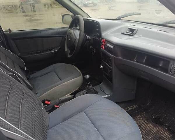 Сірий Деу Нексія, об'ємом двигуна 1.5 л та пробігом 200 тис. км за 800 $, фото 7 на Automoto.ua