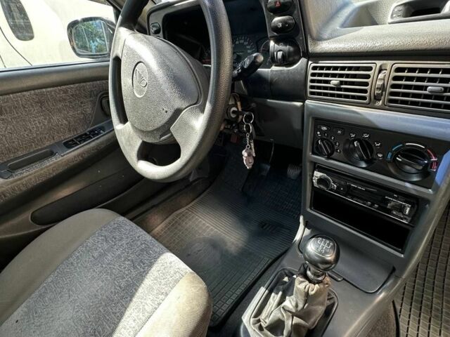 Сірий Деу Нексія, об'ємом двигуна 1.5 л та пробігом 185 тис. км за 700 $, фото 13 на Automoto.ua