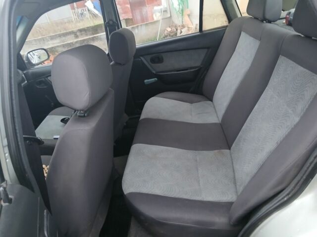 Серый Дэу Нексия, объемом двигателя 1.5 л и пробегом 170 тыс. км за 1600 $, фото 6 на Automoto.ua