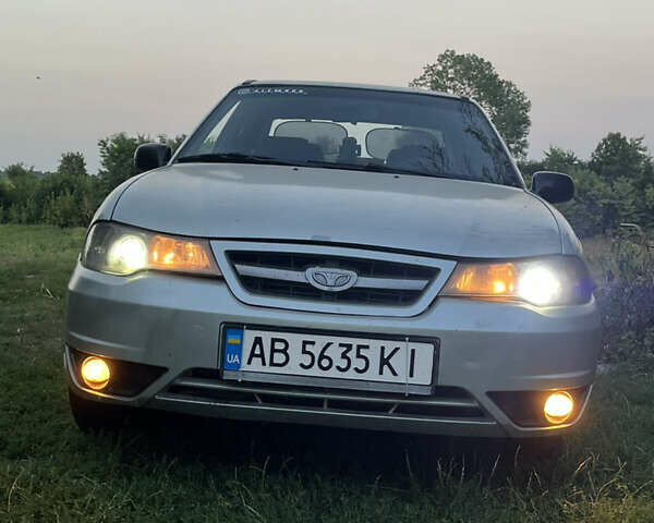 Сірий Деу Нексія, об'ємом двигуна 1.5 л та пробігом 364 тис. км за 1500 $, фото 8 на Automoto.ua