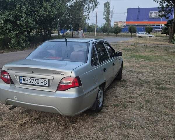 Сірий Деу Нексія, об'ємом двигуна 1.6 л та пробігом 237 тис. км за 2200 $, фото 5 на Automoto.ua