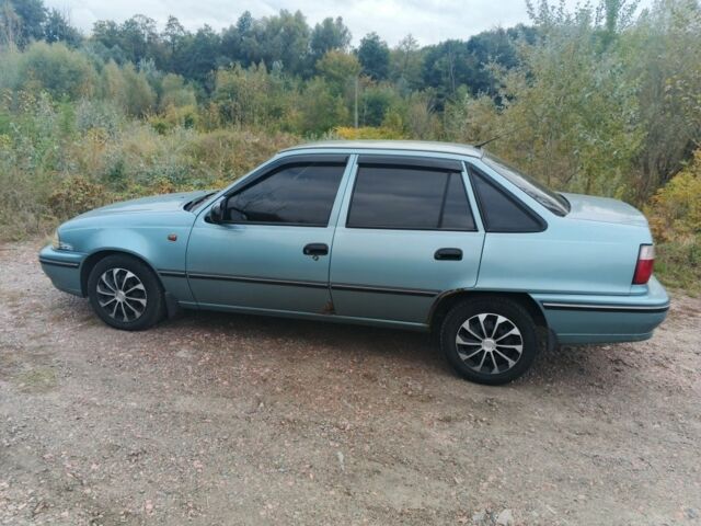 Дэу Нексия 2008 в Киеве на Automoto.ua Серый Дэу Нексия, объемом двигателя 1.5 л и пробегом 195 тыс. км за 1550 $, фото 2 на Automoto.ua
