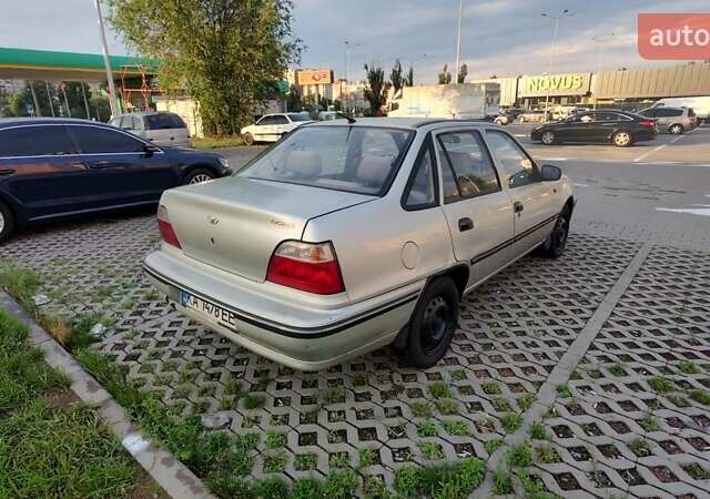 Серый Дэу Нексия, объемом двигателя 1.5 л и пробегом 53 тыс. км за 1990 $, фото 1 на Automoto.ua