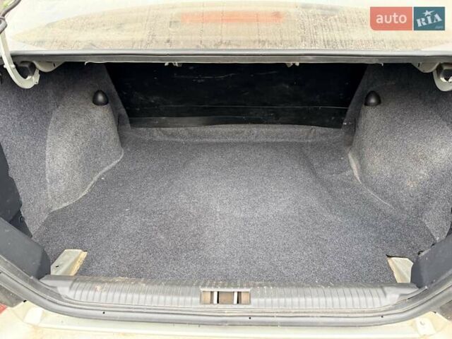 Серый Дэу Нексия, объемом двигателя 1.6 л и пробегом 90 тыс. км за 3000 $, фото 7 на Automoto.ua