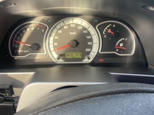 Сірий Деу Нексія, об'ємом двигуна 1.5 л та пробігом 129 тис. км за 3555 $, фото 6 на Automoto.ua