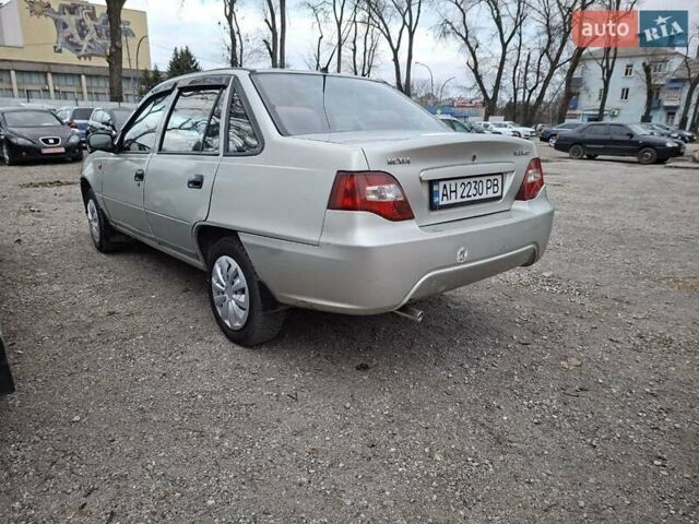 Серый Дэу Нексия, объемом двигателя 1.5 л и пробегом 238 тыс. км за 2100 $, фото 4 на Automoto.ua