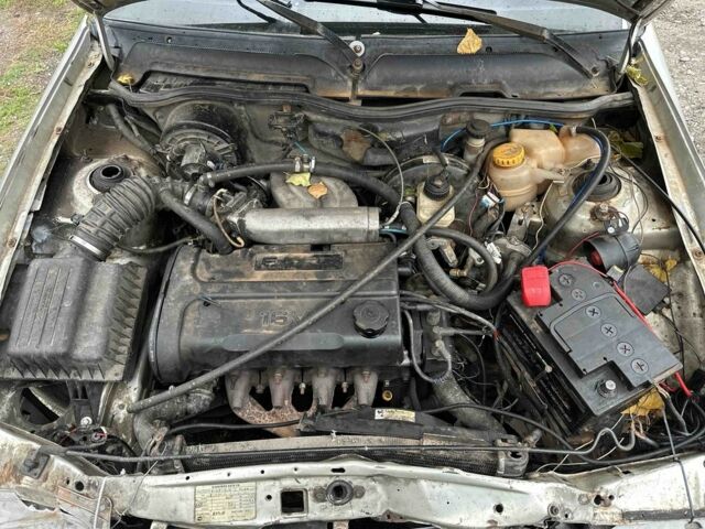 Дэу Нексия 2008 в Кременчуге на Automoto.ua Серый Дэу Нексия, объемом двигателя 1.5 л и пробегом 170 тыс. км за 450 $, фото 5 на Automoto.ua