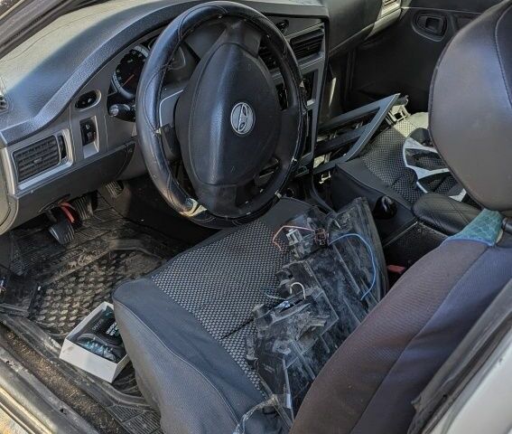 Серый Дэу Нексия, объемом двигателя 1.5 л и пробегом 198 тыс. км за 477 $, фото 4 на Automoto.ua