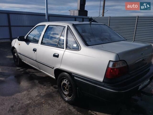 Деу Нексія 2008 у Кривому Розі на Automoto.ua Сірий Деу Нексія, об'ємом двигуна 1.5 л та пробігом 100 тис. км за 1187 $, фото 2 на Automoto.ua