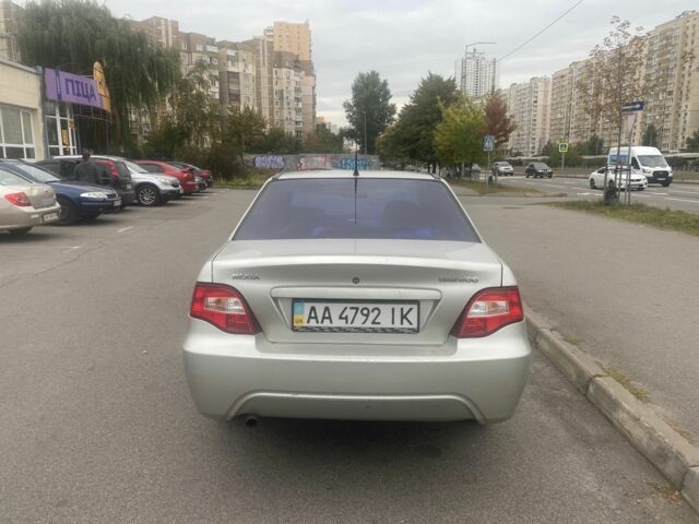 Серый Дэу Нексия, объемом двигателя 1.6 л и пробегом 225 тыс. км за 1300 $, фото 4 на Automoto.ua