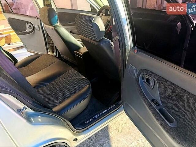 Серый Дэу Нексия, объемом двигателя 1.5 л и пробегом 250 тыс. км за 2500 $, фото 10 на Automoto.ua