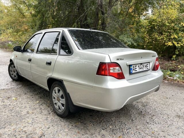 Сірий Деу Нексія, об'ємом двигуна 1.5 л та пробігом 221 тис. км за 2100 $, фото 3 на Automoto.ua
