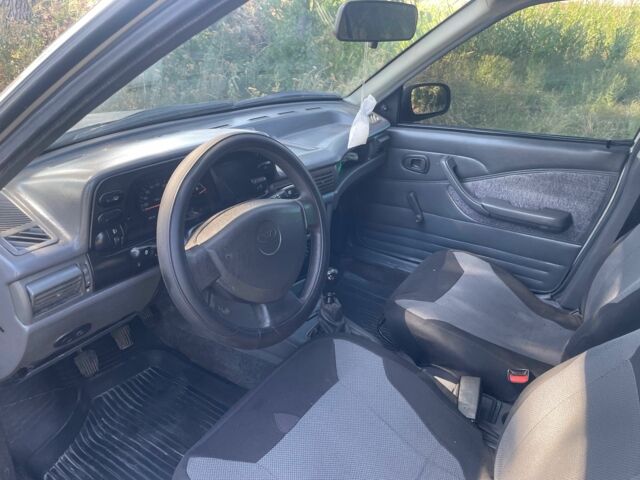 Серый Дэу Нексия, объемом двигателя 1.5 л и пробегом 180 тыс. км за 1850 $, фото 8 на Automoto.ua