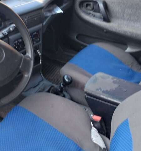 Сірий Деу Нексія, об'ємом двигуна 1.5 л та пробігом 208 тис. км за 1150 $, фото 8 на Automoto.ua