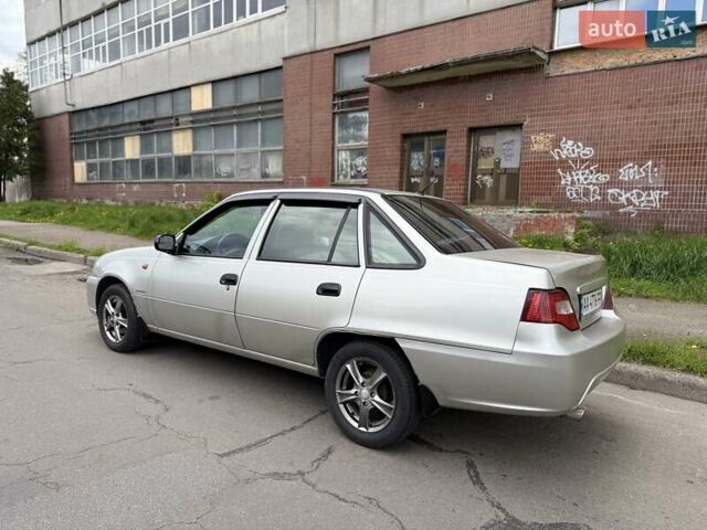 Серый Дэу Нексия, объемом двигателя 1.5 л и пробегом 147 тыс. км за 2700 $, фото 5 на Automoto.ua