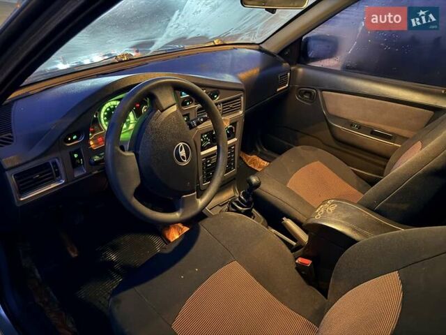 Серый Дэу Нексия, объемом двигателя 1.6 л и пробегом 90 тыс. км за 3000 $, фото 10 на Automoto.ua