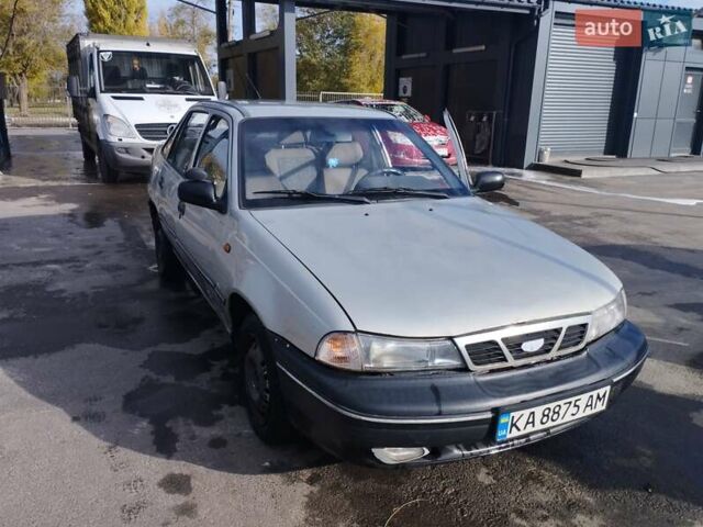 Деу Нексія 2008 у Кривому Розі на Automoto.ua Сірий Деу Нексія, об'ємом двигуна 1.5 л та пробігом 100 тис. км за 1187 $, фото 1 на Automoto.ua