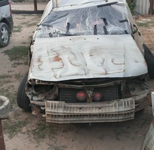 Сірий Деу Нексія, об'ємом двигуна 1.5 л та пробігом 100 тис. км за 1000 $, фото 7 на Automoto.ua