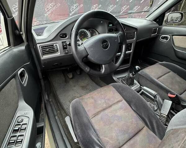 Серый Дэу Нексия, объемом двигателя 1.5 л и пробегом 141 тыс. км за 2500 $, фото 15 на Automoto.ua