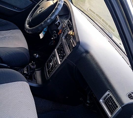 Серый Дэу Нексия, объемом двигателя 1.5 л и пробегом 306 тыс. км за 2300 $, фото 6 на Automoto.ua