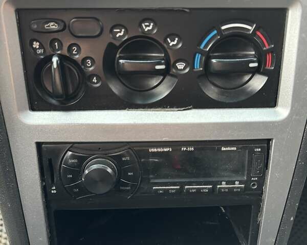 Сірий Деу Нексія, об'ємом двигуна 1.5 л та пробігом 141 тис. км за 2500 $, фото 17 на Automoto.ua