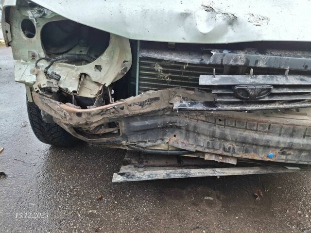 Серый Дэу Нексия, объемом двигателя 1.5 л и пробегом 180 тыс. км за 1700 $, фото 12 на Automoto.ua