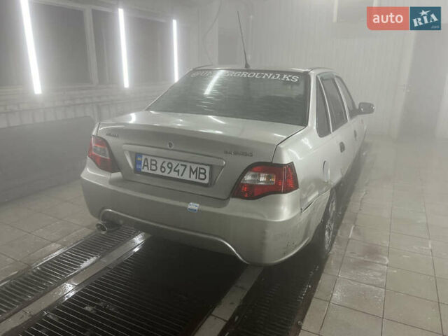 Серый Дэу Нексия, объемом двигателя 1.5 л и пробегом 407 тыс. км за 1600 $, фото 4 на Automoto.ua