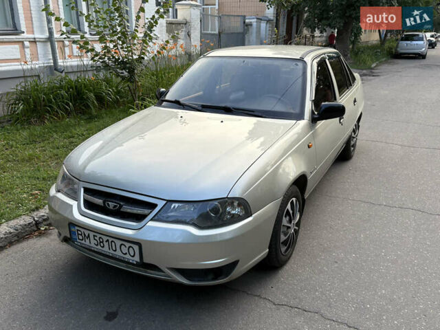 Дэу Нексия 2008 в Полтаве на Automoto.ua Серый Дэу Нексия, объемом двигателя 1.5 л и пробегом 84 тыс. км за 2800 $, фото 3 на Automoto.ua