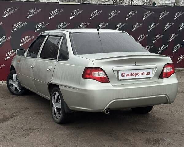 Серый Дэу Нексия, объемом двигателя 1.5 л и пробегом 141 тыс. км за 2500 $, фото 7 на Automoto.ua