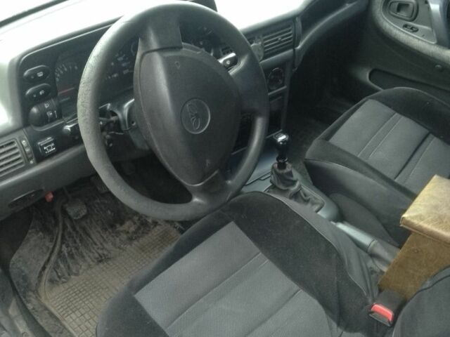 Серый Дэу Нексия, объемом двигателя 1.5 л и пробегом 288 тыс. км за 592 $, фото 6 на Automoto.ua