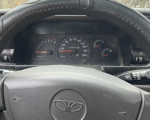 Сірий Деу Нексія, об'ємом двигуна 1.5 л та пробігом 228 тис. км за 1350 $, фото 8 на Automoto.ua