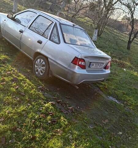 Серый Дэу Нексия, объемом двигателя 1.5 л и пробегом 123 тыс. км за 1499 $, фото 1 на Automoto.ua