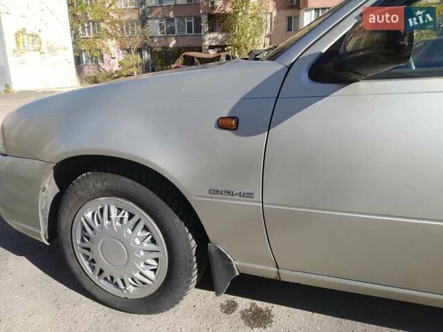 Серый Дэу Нексия, объемом двигателя 1.5 л и пробегом 69 тыс. км за 3000 $, фото 3 на Automoto.ua