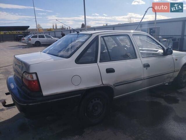 Деу Нексія 2008 у Кривому Розі на Automoto.ua Сірий Деу Нексія, об'ємом двигуна 1.5 л та пробігом 100 тис. км за 1187 $, фото 4 на Automoto.ua