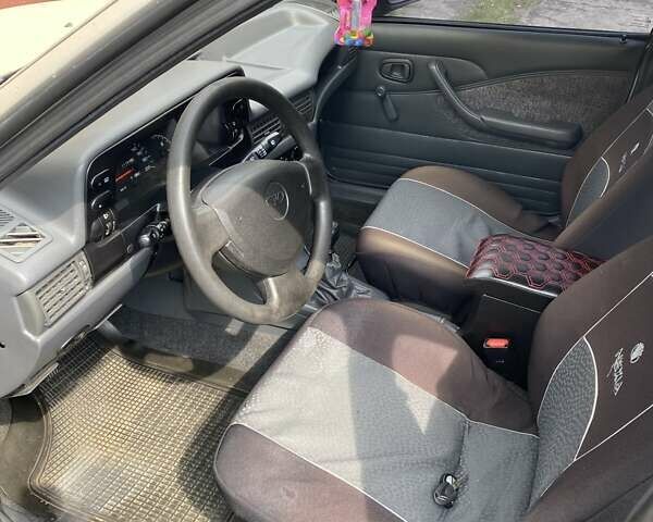 Сірий Деу Нексія, об'ємом двигуна 0 л та пробігом 71 тис. км за 2600 $, фото 8 на Automoto.ua