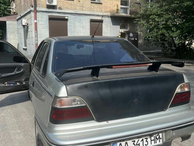 Сірий Деу Нексія, об'ємом двигуна 1.5 л та пробігом 300 тис. км за 1700 $, фото 4 на Automoto.ua