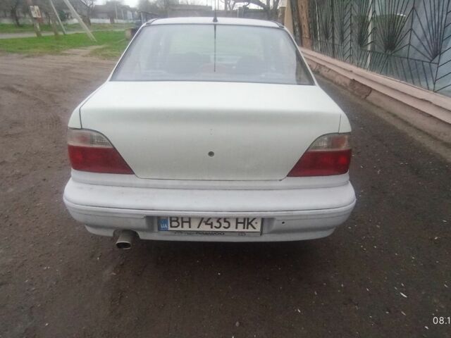 Серый Дэу Нексия, объемом двигателя 1.5 л и пробегом 150 тыс. км за 1200 $, фото 4 на Automoto.ua