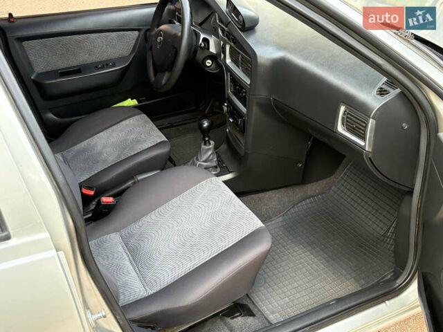 Дэу Нексия 2008 в Полтаве на Automoto.ua Серый Дэу Нексия, объемом двигателя 1.5 л и пробегом 84 тыс. км за 2800 $, фото 50 на Automoto.ua