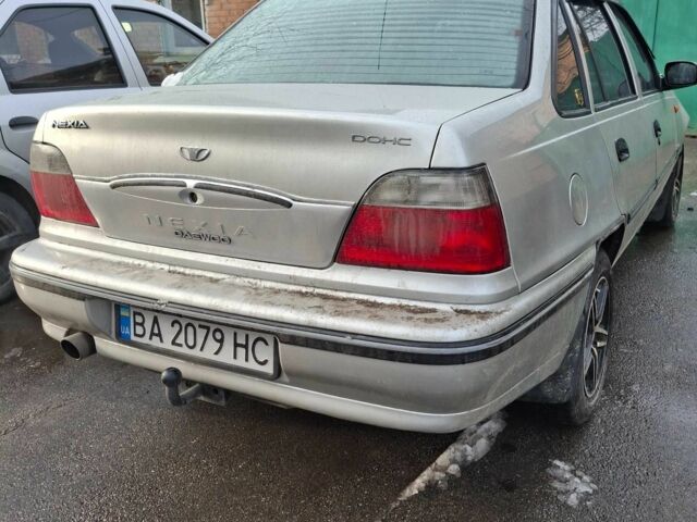 Серый Дэу Нексия, объемом двигателя 1.5 л и пробегом 180 тыс. км за 1700 $, фото 1 на Automoto.ua