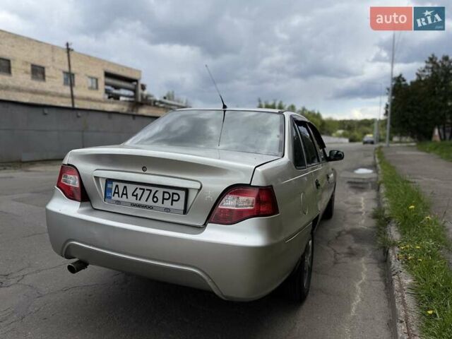 Серый Дэу Нексия, объемом двигателя 1.5 л и пробегом 147 тыс. км за 2950 $, фото 3 на Automoto.ua