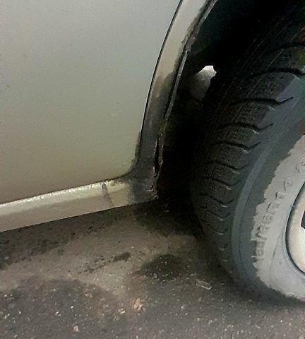 Сірий Деу Нексія, об'ємом двигуна 1.5 л та пробігом 199 тис. км за 1700 $, фото 2 на Automoto.ua