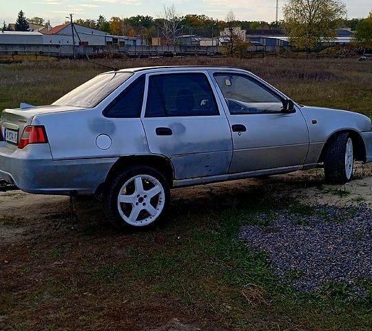 Серый Дэу Нексия, объемом двигателя 1.5 л и пробегом 306 тыс. км за 2300 $, фото 10 на Automoto.ua