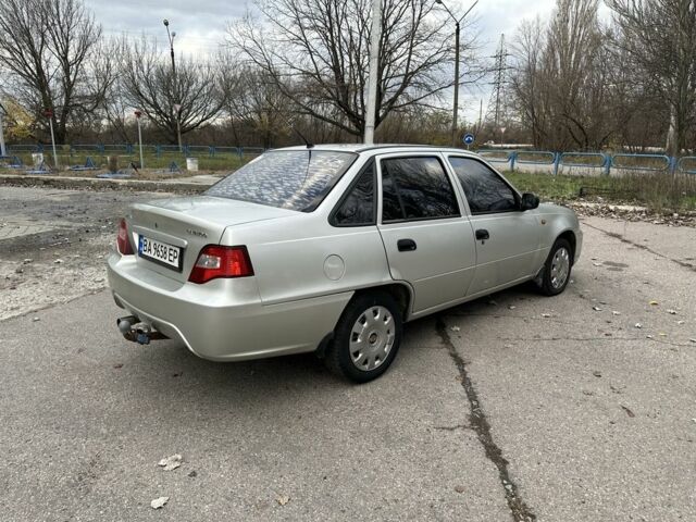 Сірий Деу Нексія, об'ємом двигуна 1.5 л та пробігом 199 тис. км за 1900 $, фото 4 на Automoto.ua